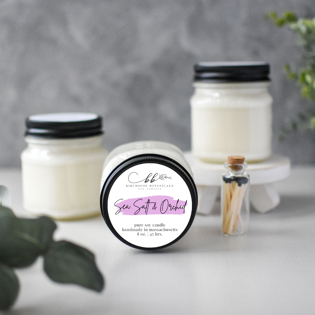 Load image into Gallery viewer, Sea Salt &amp;amp; Orchid 8 oz Soy Candle
